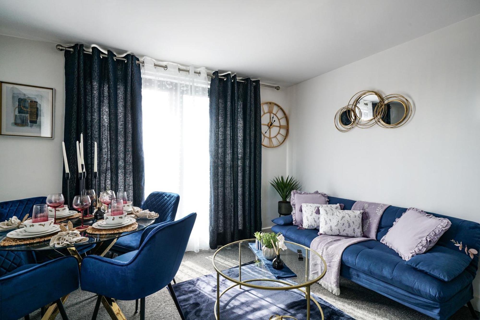 Livestay-New Private Apartment Building Minutes From Heathrow Slough Kültér fotó