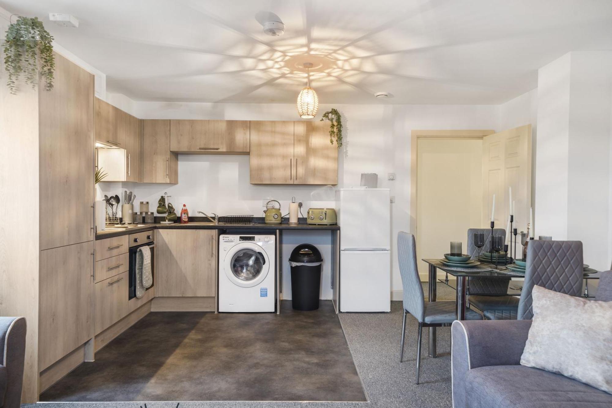 Livestay-New Private Apartment Building Minutes From Heathrow Slough Kültér fotó