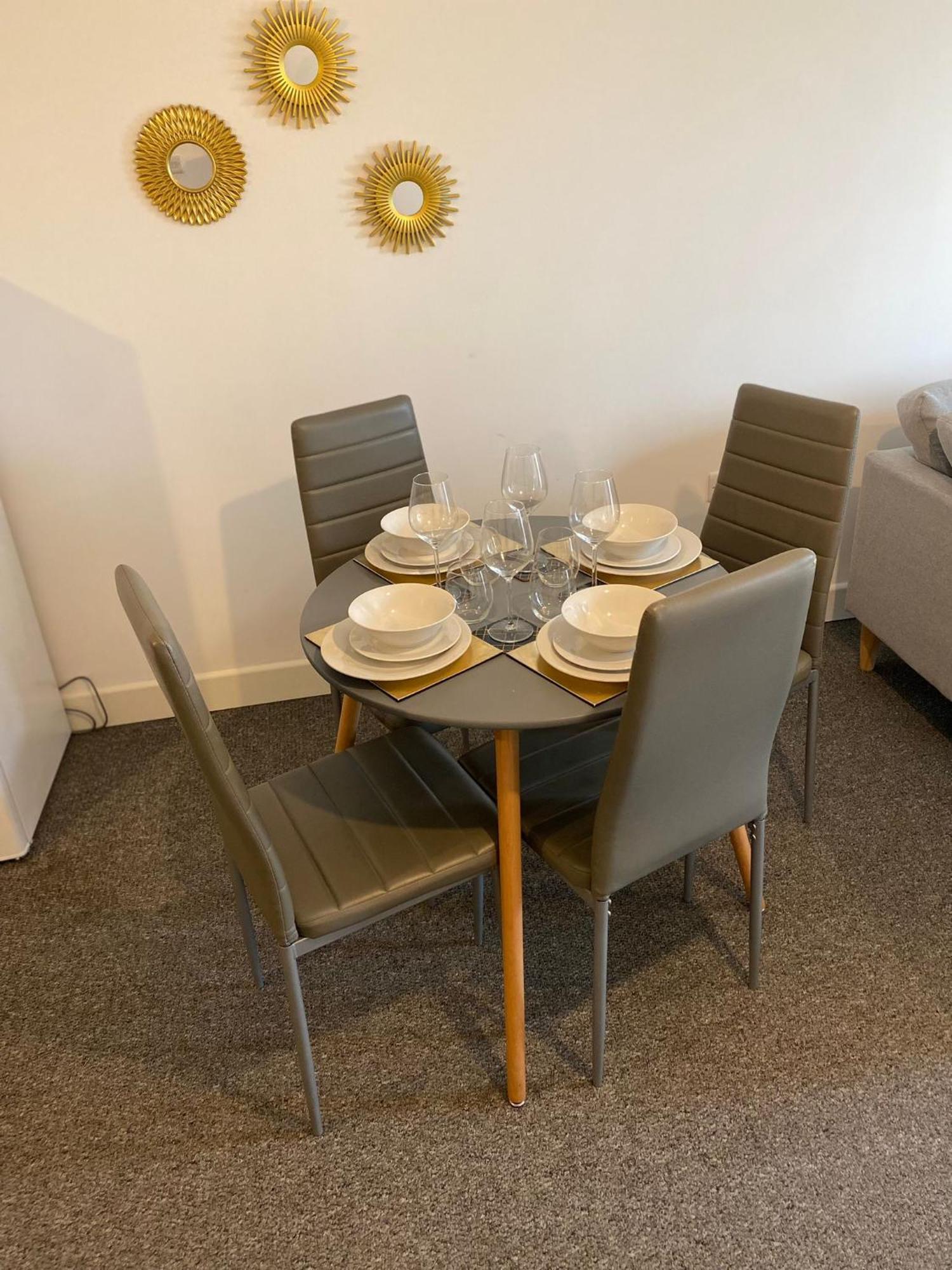 Livestay-New Private Apartment Building Minutes From Heathrow Slough Kültér fotó