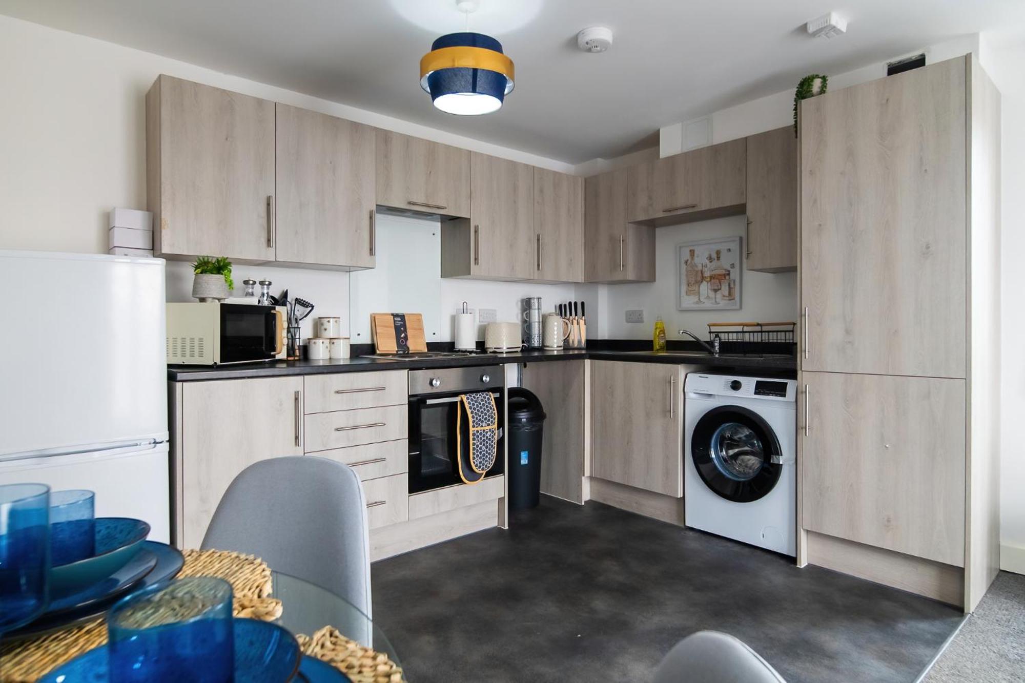 Livestay-New Private Apartment Building Minutes From Heathrow Slough Kültér fotó