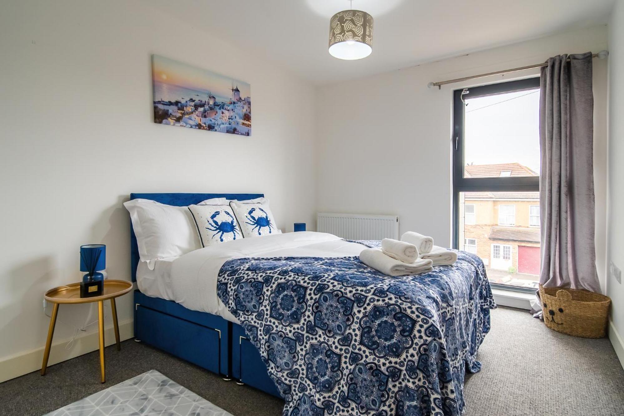 Livestay-New Private Apartment Building Minutes From Heathrow Slough Kültér fotó
